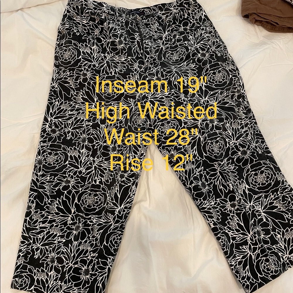 Vintage Bill Blass lightweight capris Size 10P